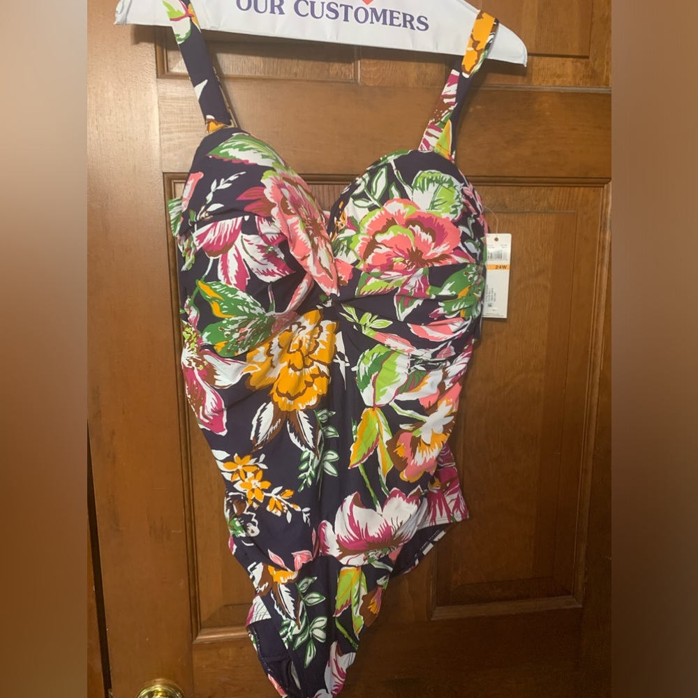 Anne Cole shirred one piece NWT